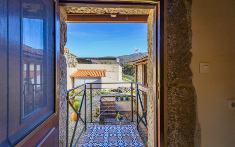 Balcón en planta primera